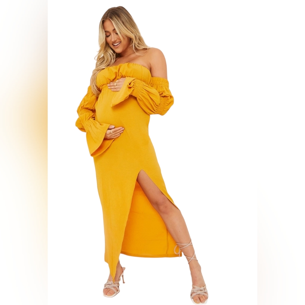 Pretty Little Things Maternity Crinkle Maxi Dres